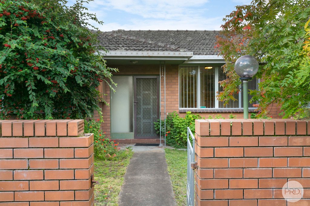 6/1110 Howitt Street WENDOUREE 1