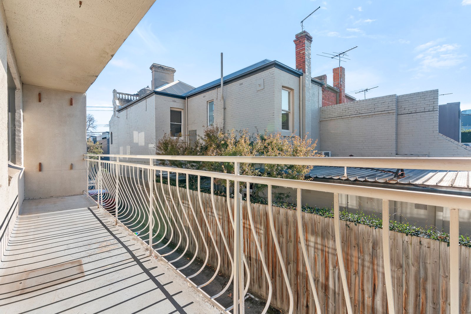 Gallery: 6/112 Tennyson Street