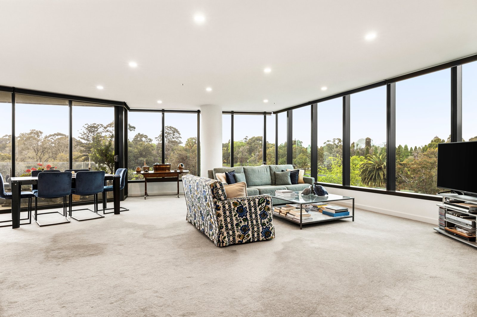 Real Estate and Property in 611/250 St Kilda Road, Southbank, VIC