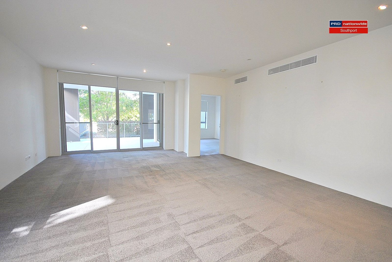 611/3-5 Pendraat Parade HOPE ISLAND 6