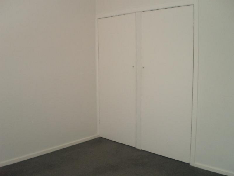 Gallery: 6/114 Hyde Street