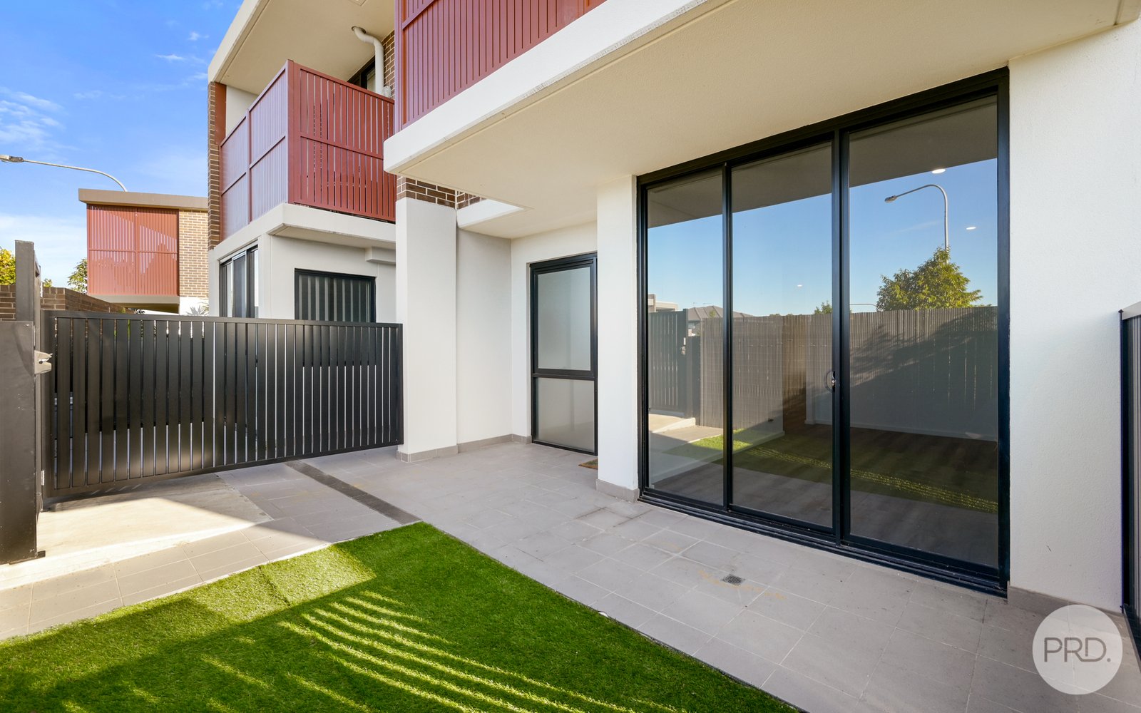 6/119 Glengarry Drive GLENMORE PARK 11