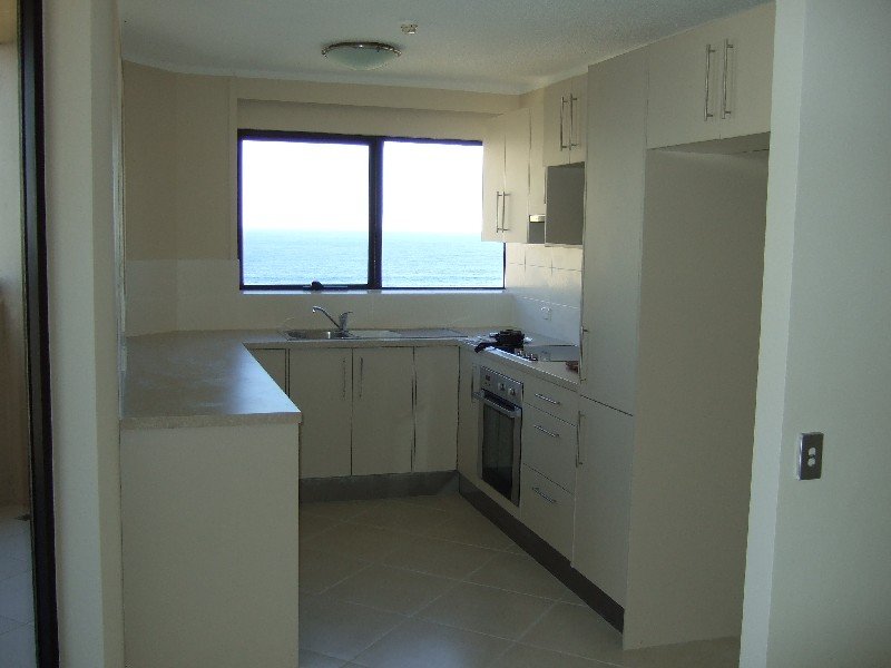 61/1941 Gold Coast Hwy BURLEIGH HEADS 4