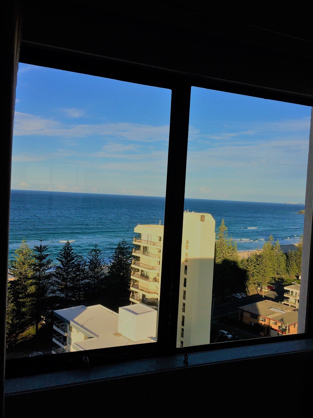 61/1941 Gold Coast Hwy BURLEIGH HEADS 10