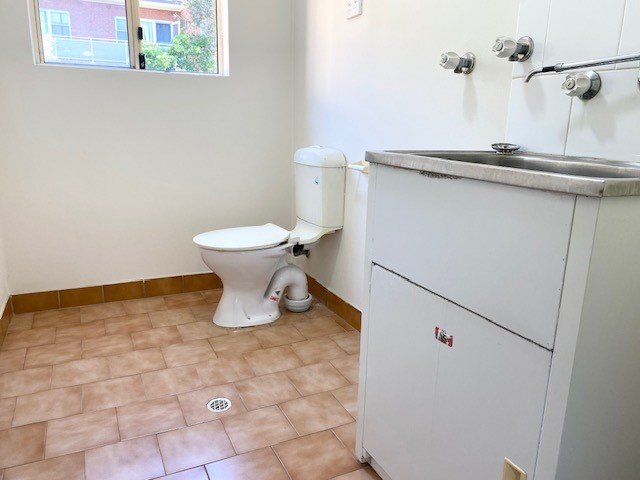 6/12-16 West Street HURSTVILLE 5