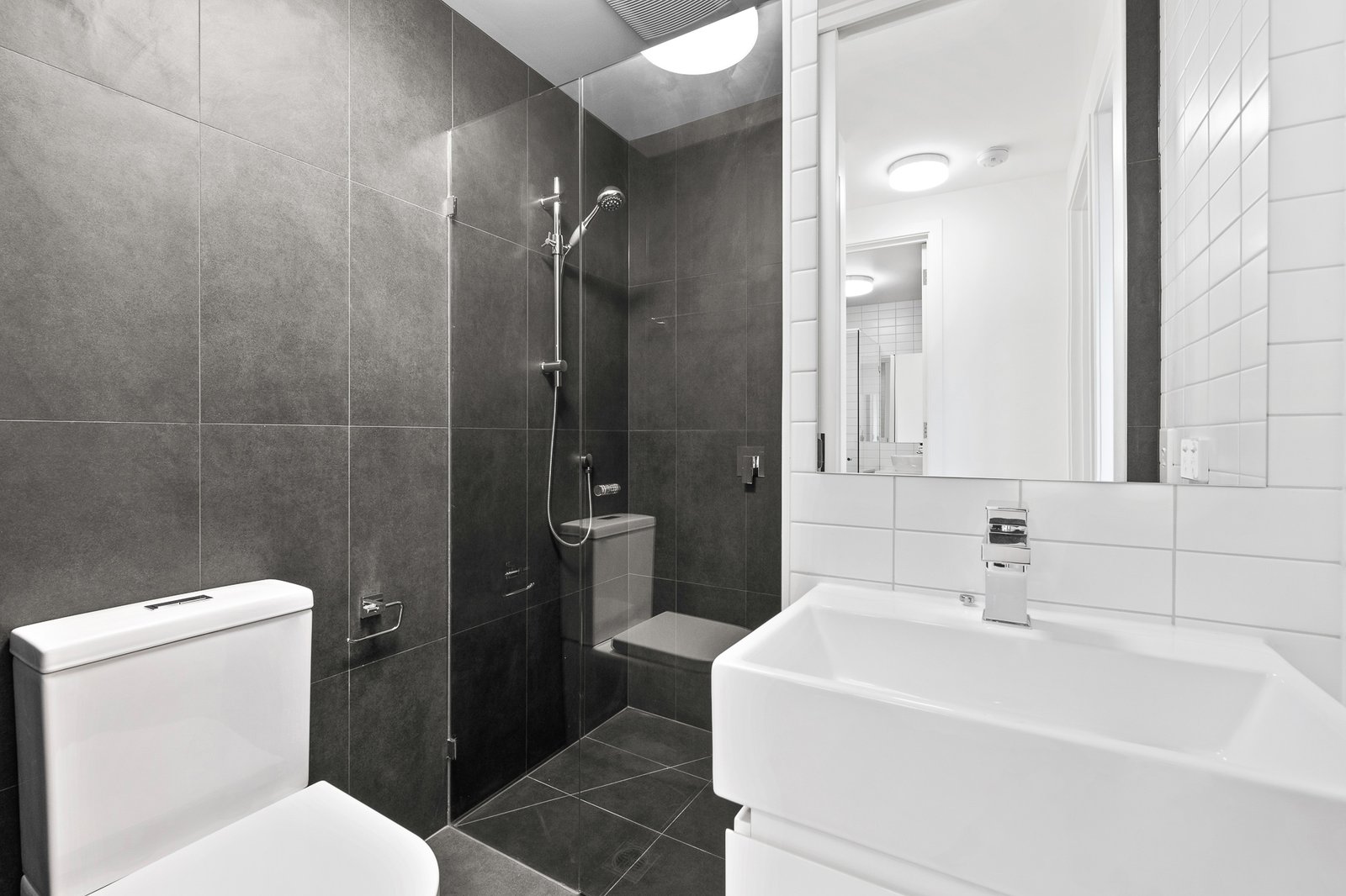 Gallery: 6/12 Gleniffer Avenue