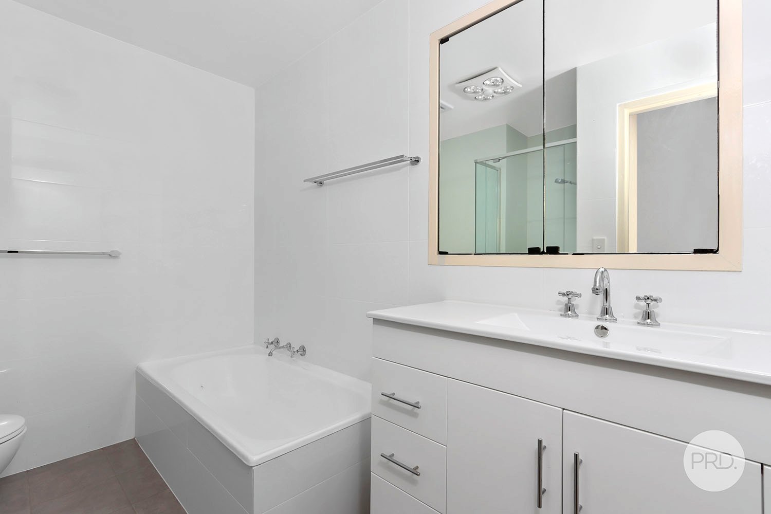 6/12 Letitia Street OATLEY 4