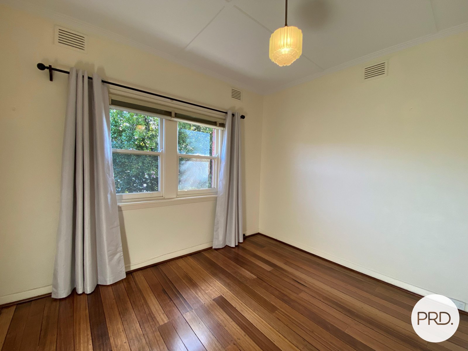 612 Lindsay Avenue ALBURY 5