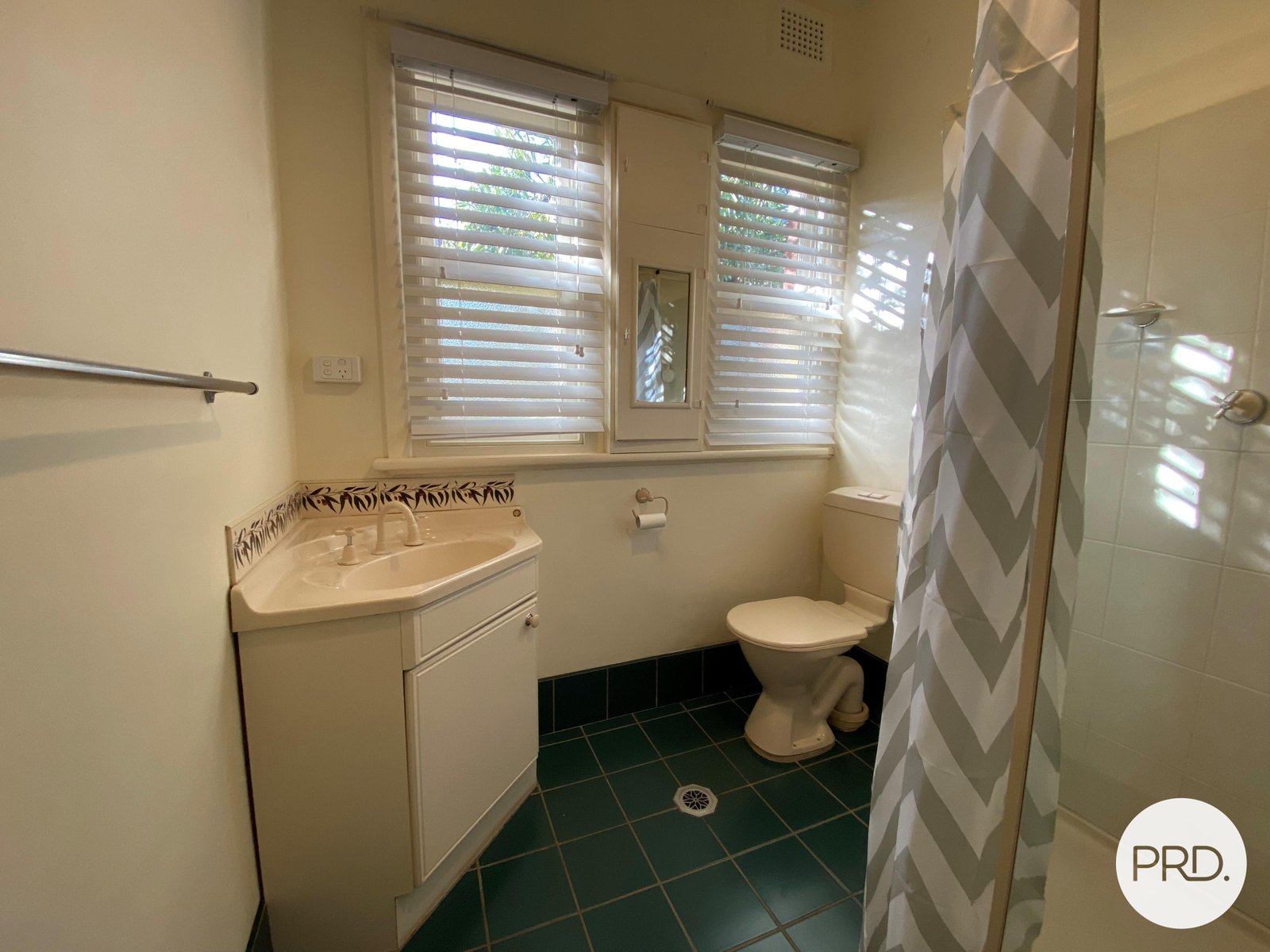 612 Lindsay Avenue ALBURY 6