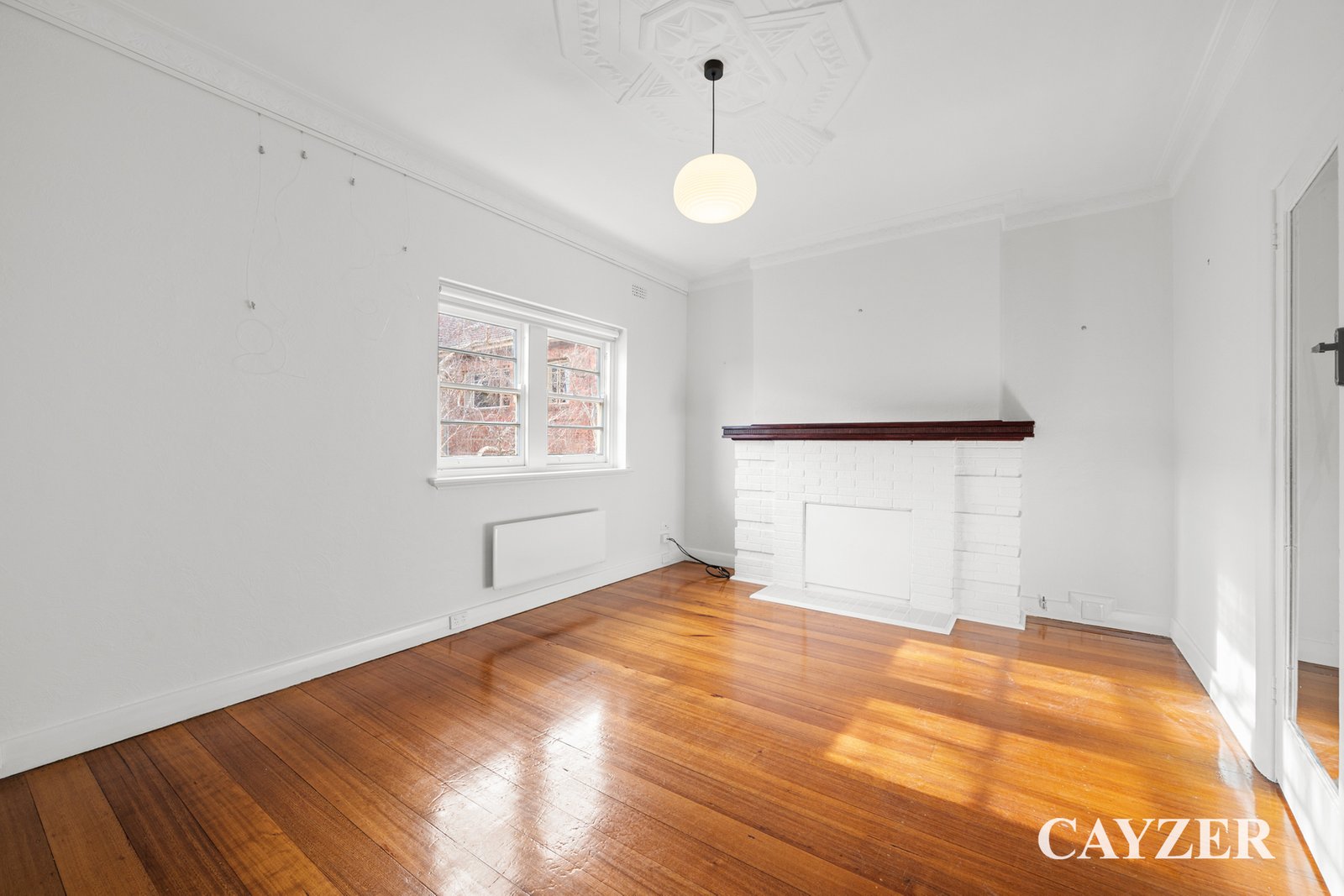 Gallery: 6/12 Mitford Street