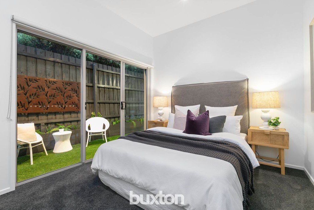 Gallery: 6/12 Monaco Street