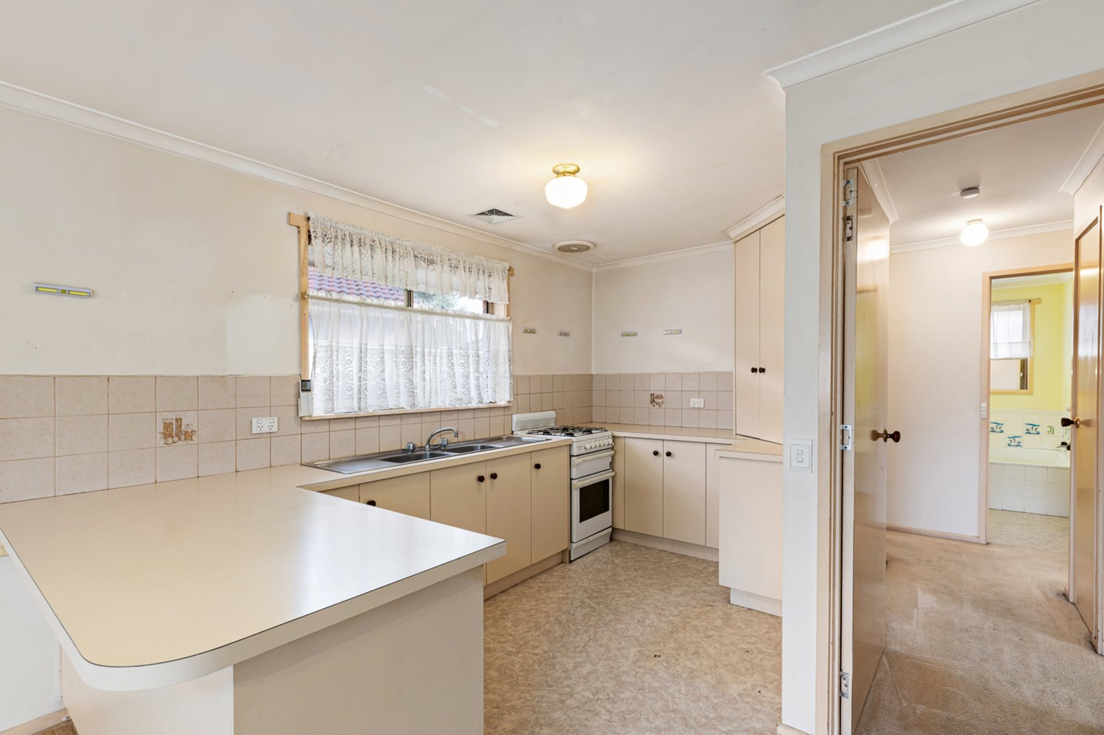 Gallery: 6/12 Rowlands Street