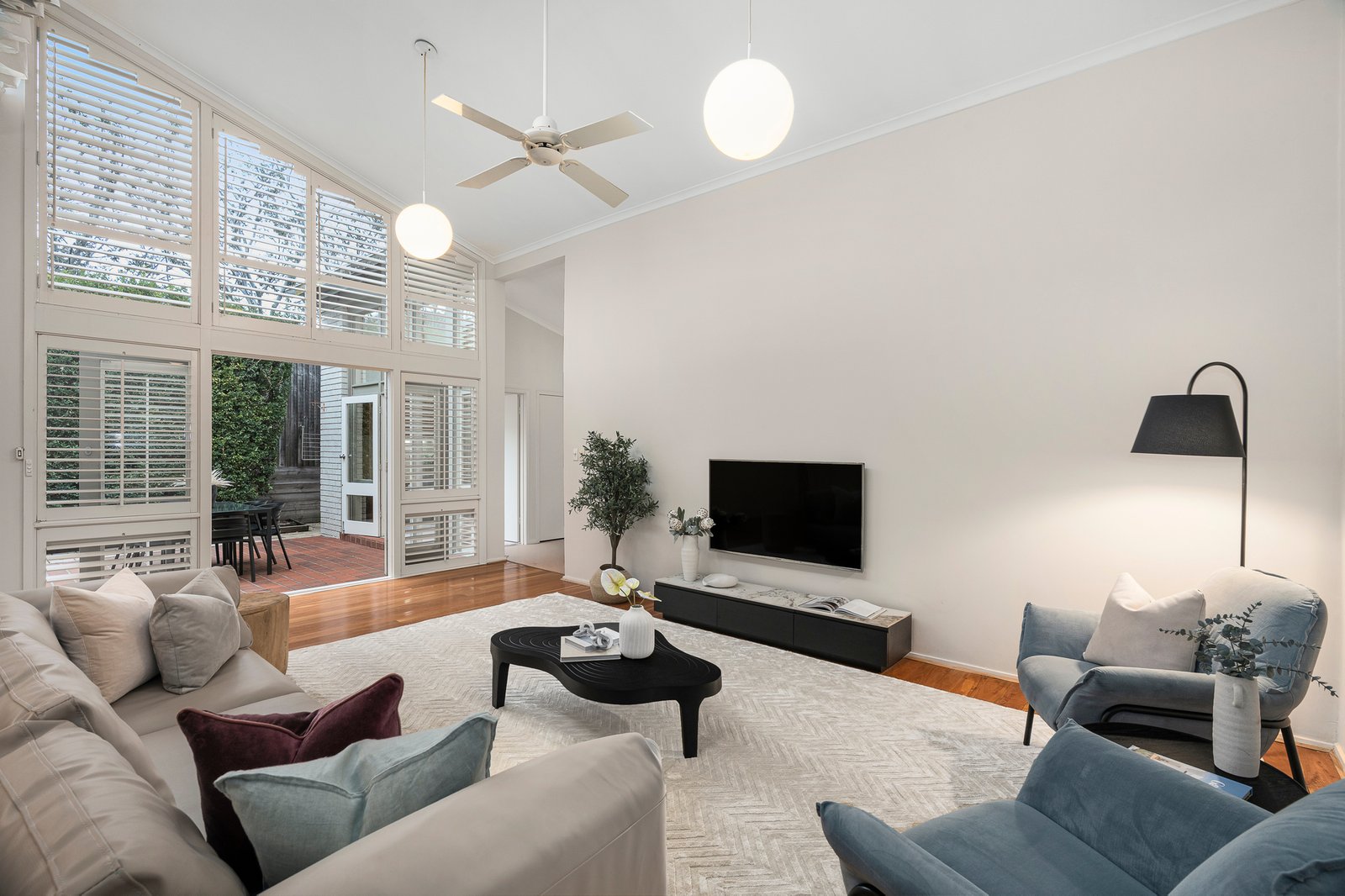 Gallery: 6/12 Wellington Street