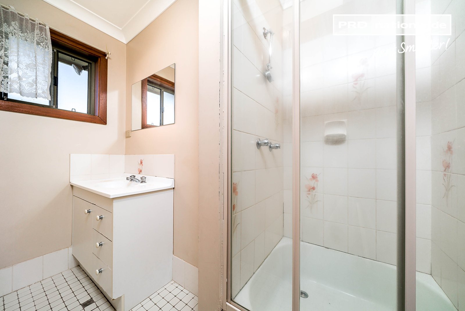 6/12 Wewak Street ASHMONT 6