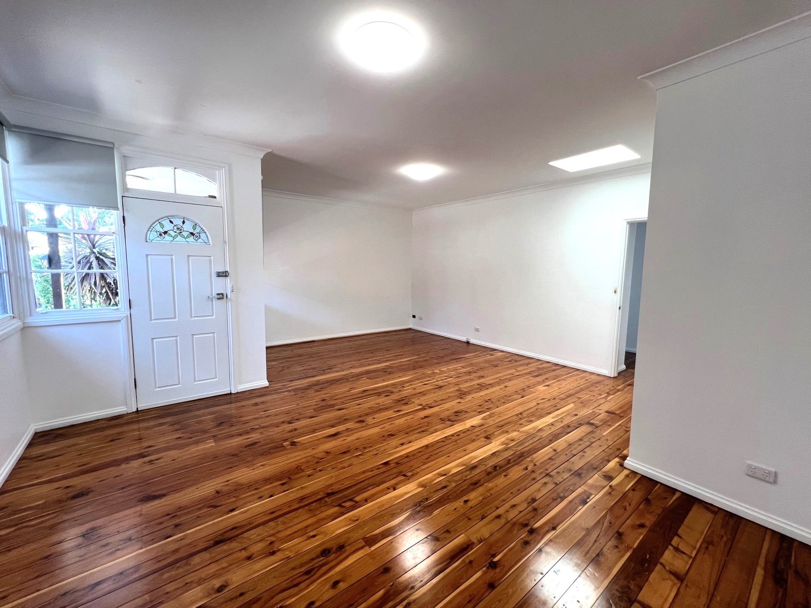 6/122-124 Russell Avenue DOLLS POINT 2