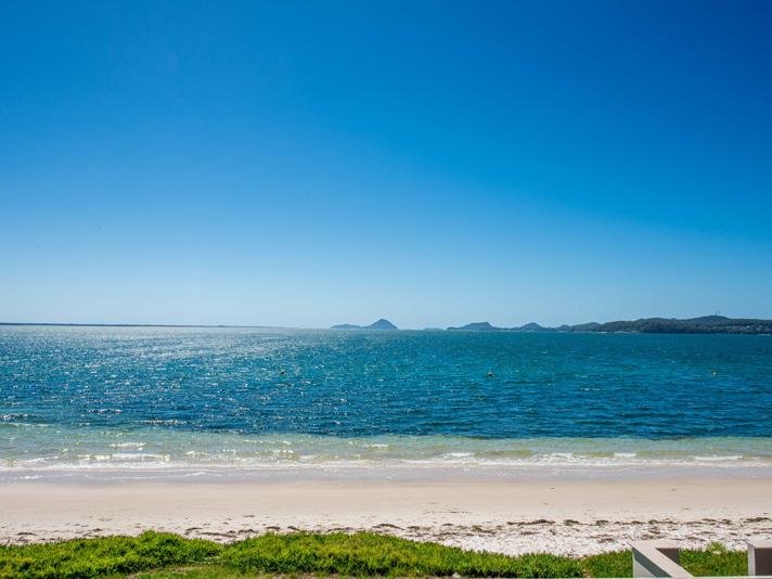 6/125-127 Soldiers Point Road SOLDIERS POINT 2