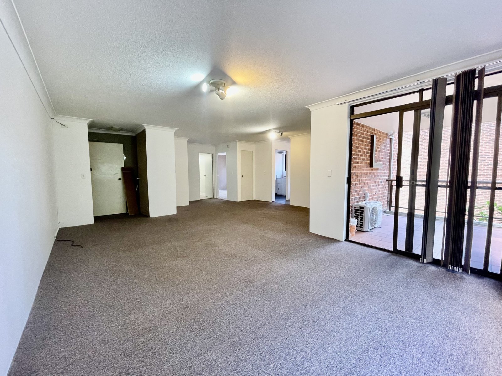 6/125 Meredith Street BANKSTOWN 2