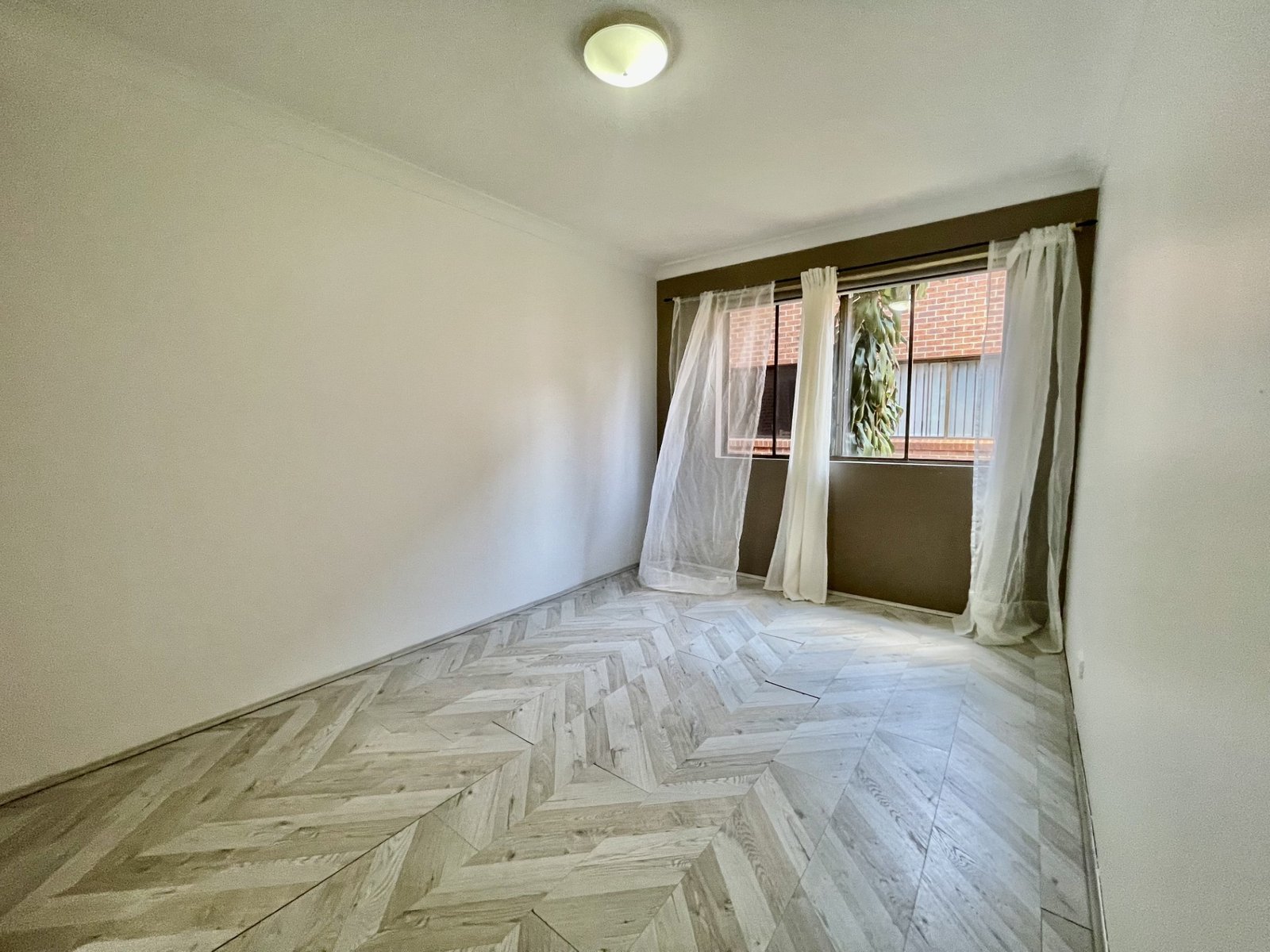 6/125 Meredith Street BANKSTOWN 2