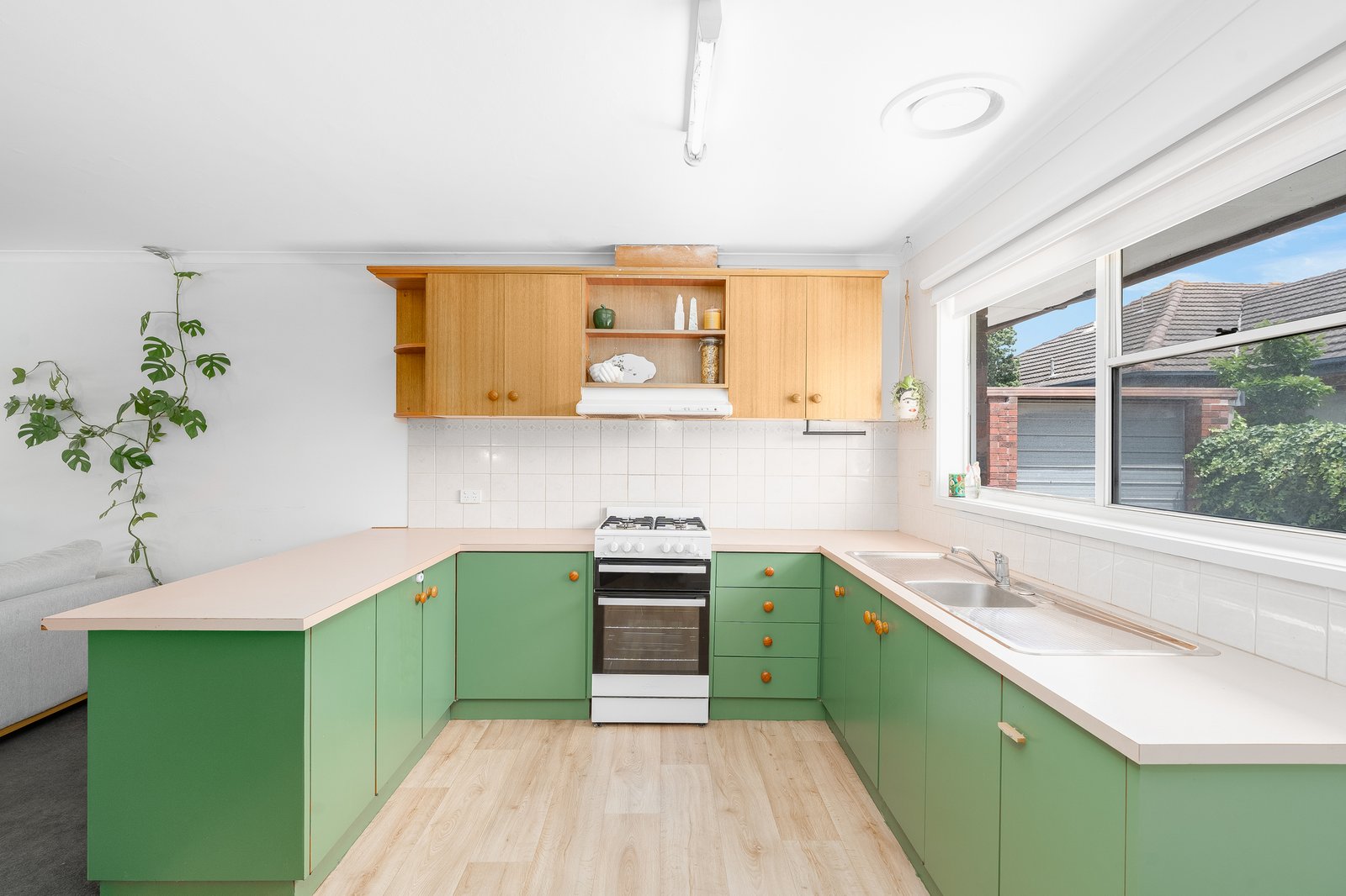 Gallery: 6/127 Minerva Road