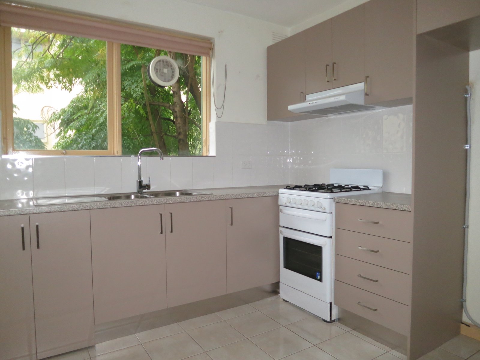 Gallery: 6/128 Inkerman Street
