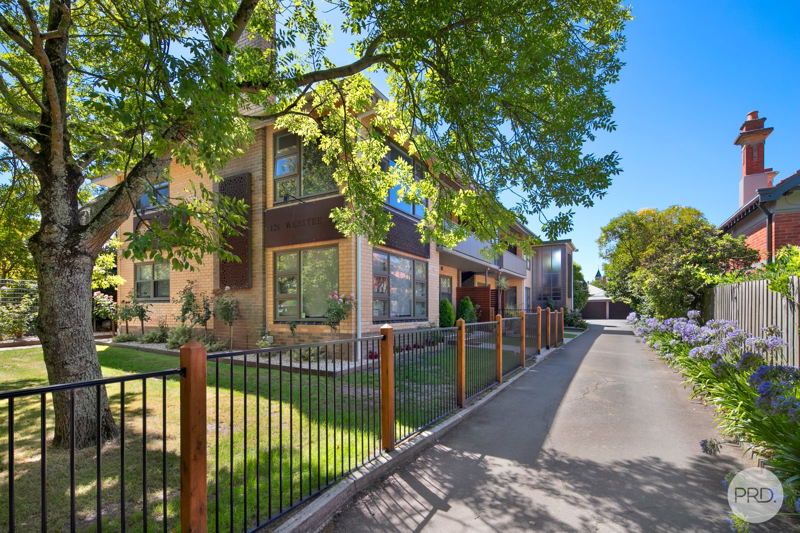 6/128 Webster Street LAKE WENDOUREE 2