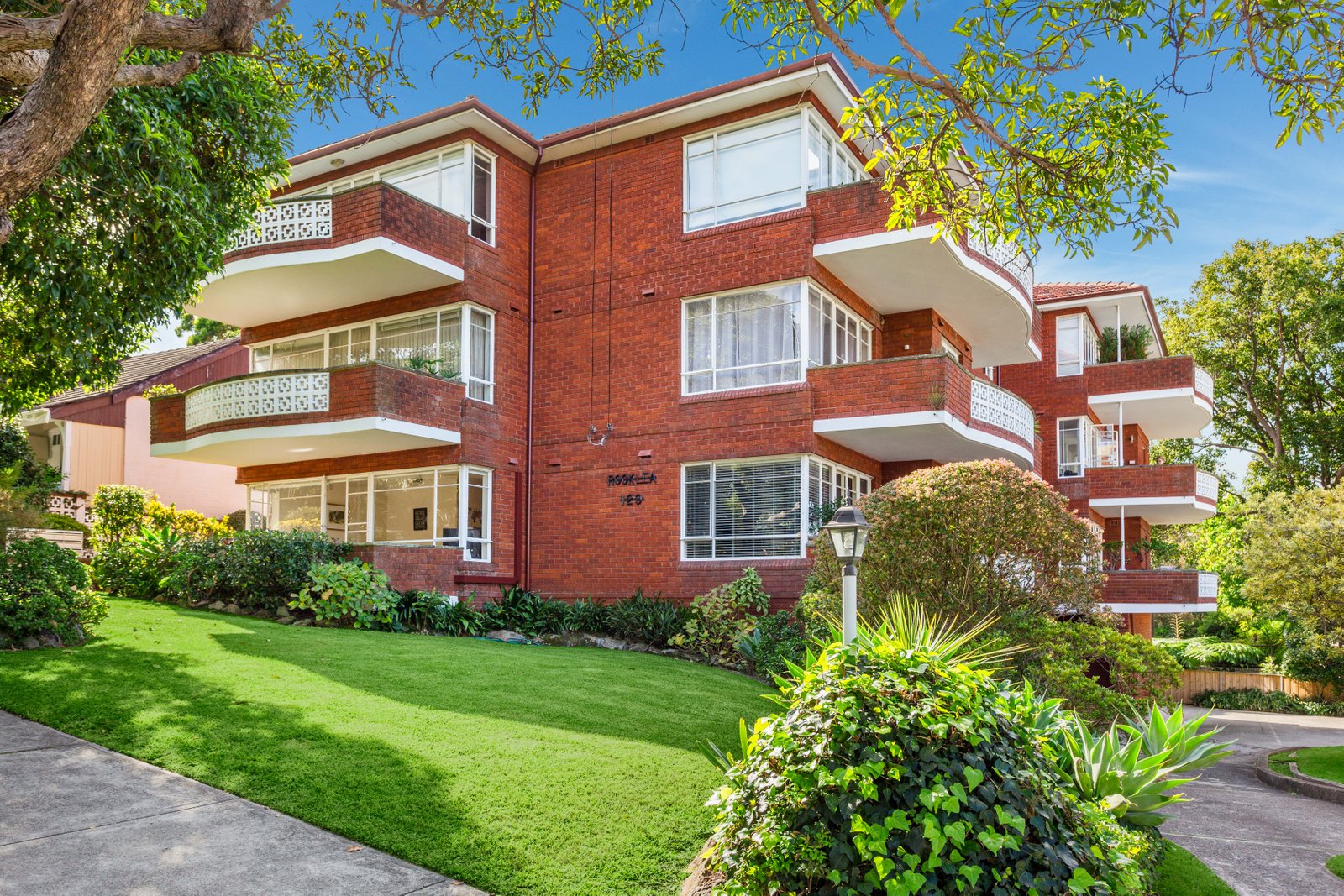 6-129-holt-avenue-cremorne-nsw-2090