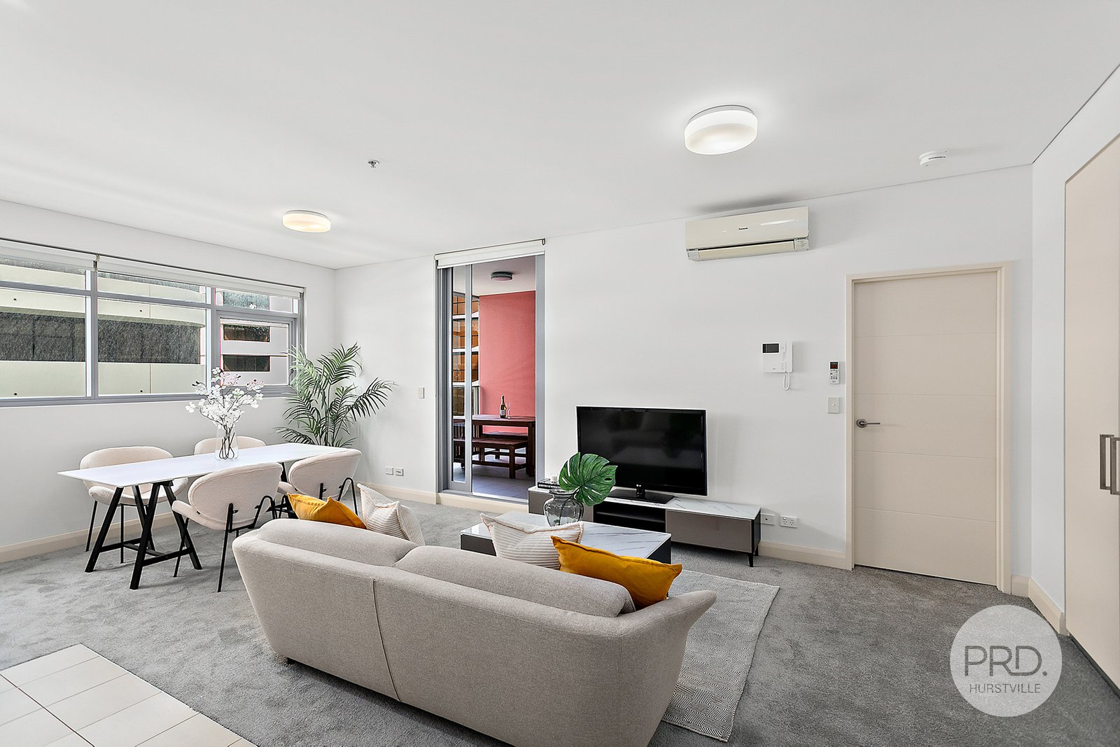 612/99 Forest Road HURSTVILLE 2