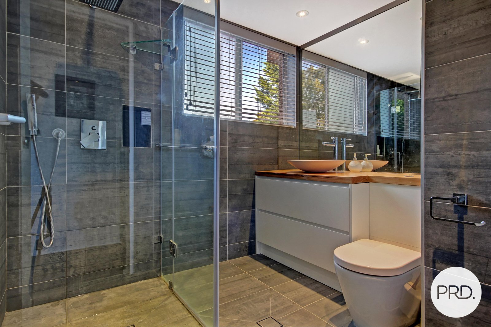 6/13-15 Clyde Ave  CRONULLA 5