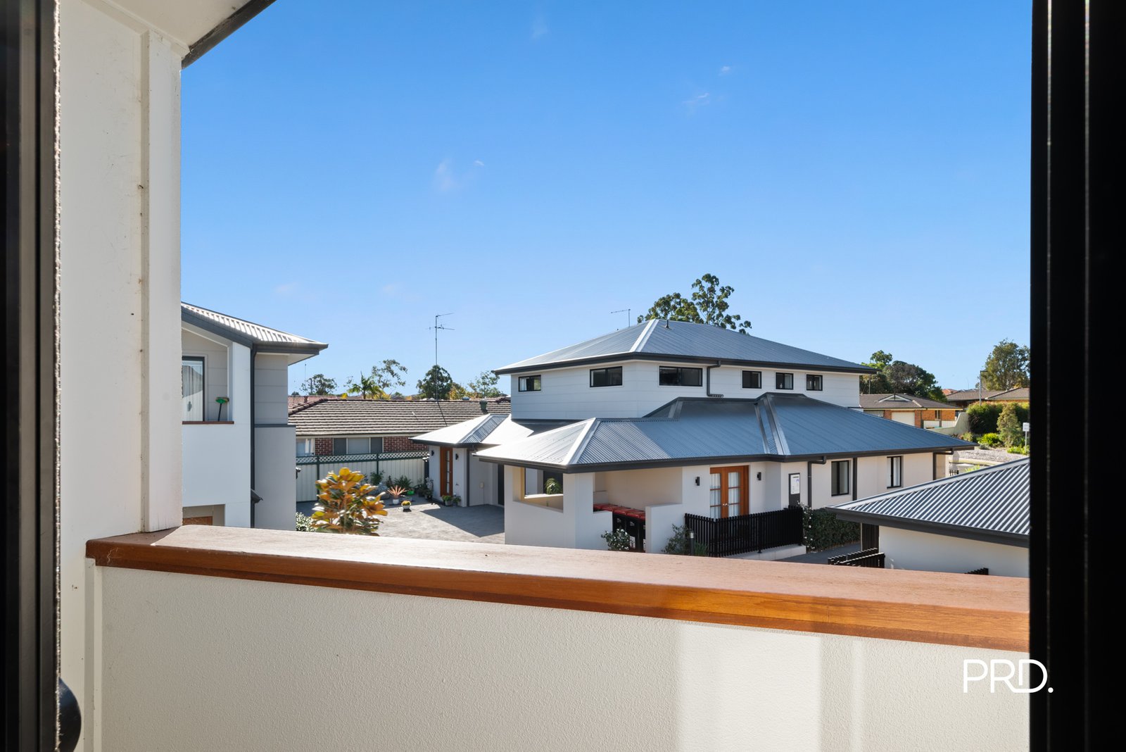 6/13-15 William Howell Drive GLENMORE PARK 10