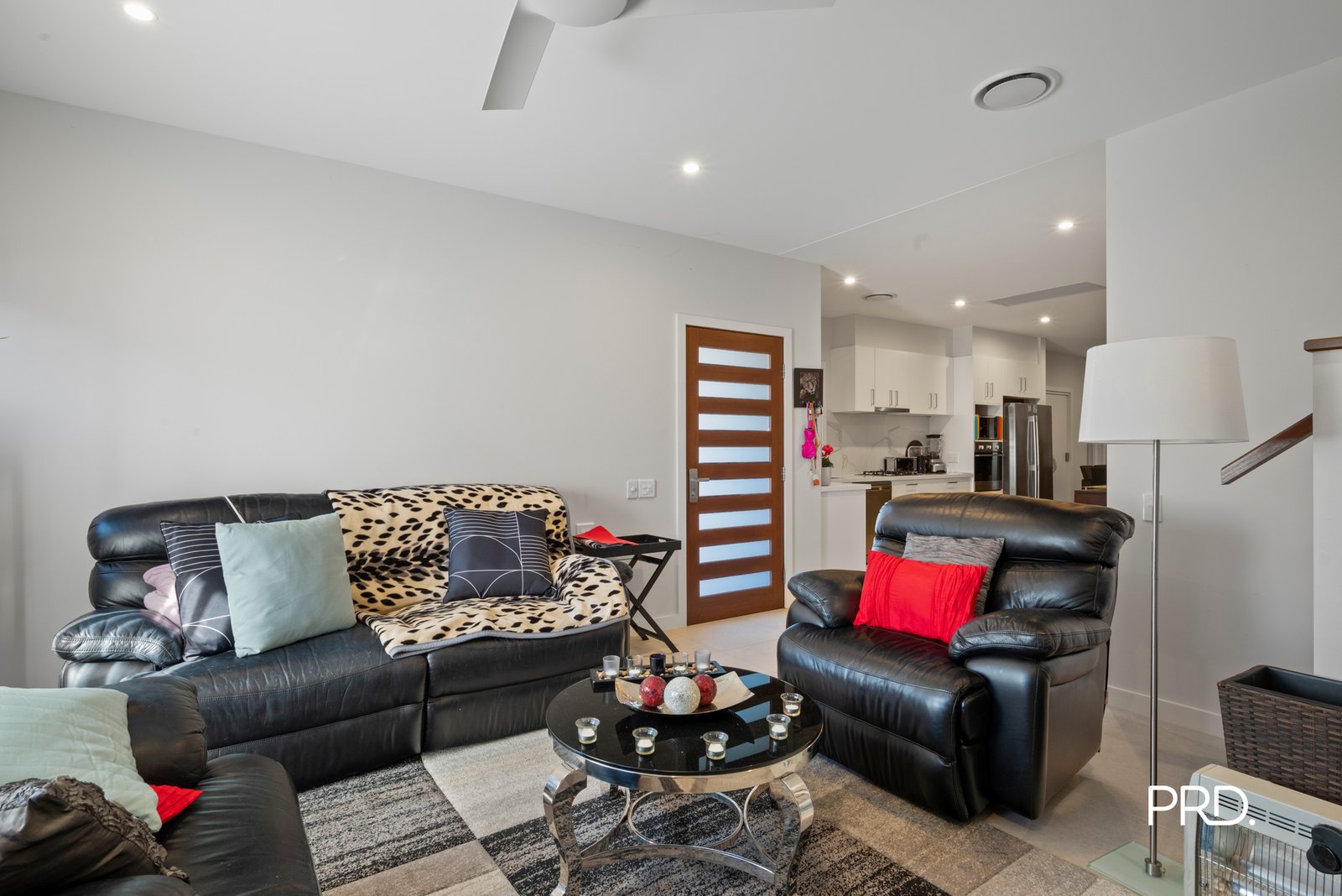 6/13-15 William Howell Drive GLENMORE PARK 4