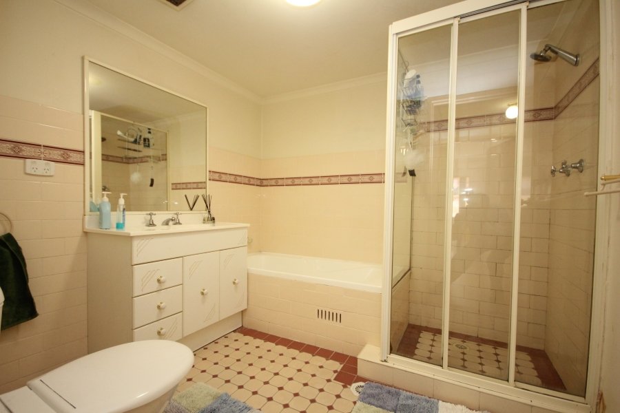 6/13-17 Hampden Street BEVERLY HILLS 5