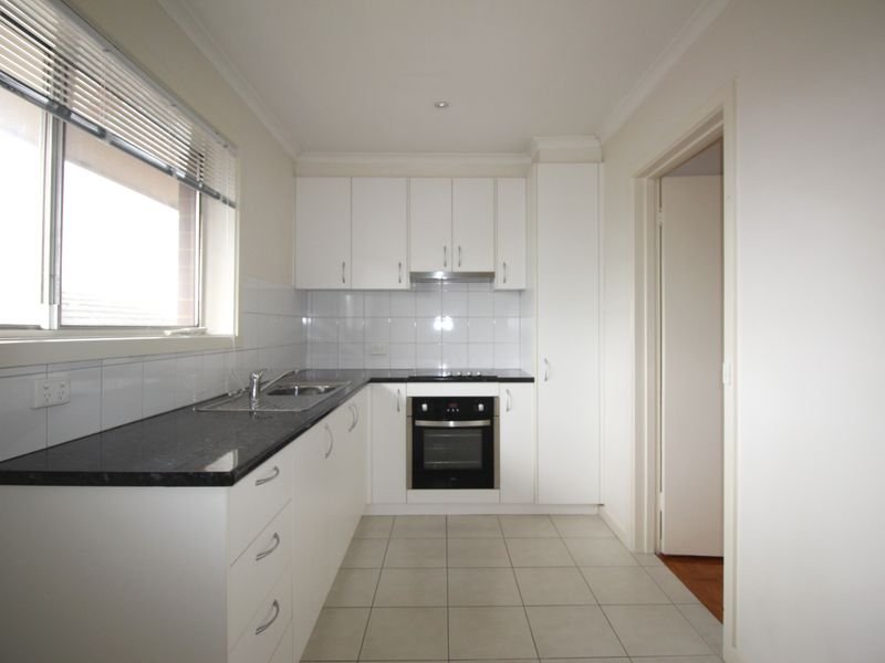 Gallery: 6/13 Lower Dandenong Road