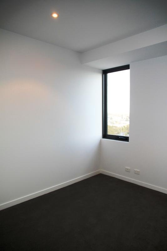 Gallery: 613/181 St Kilda Road