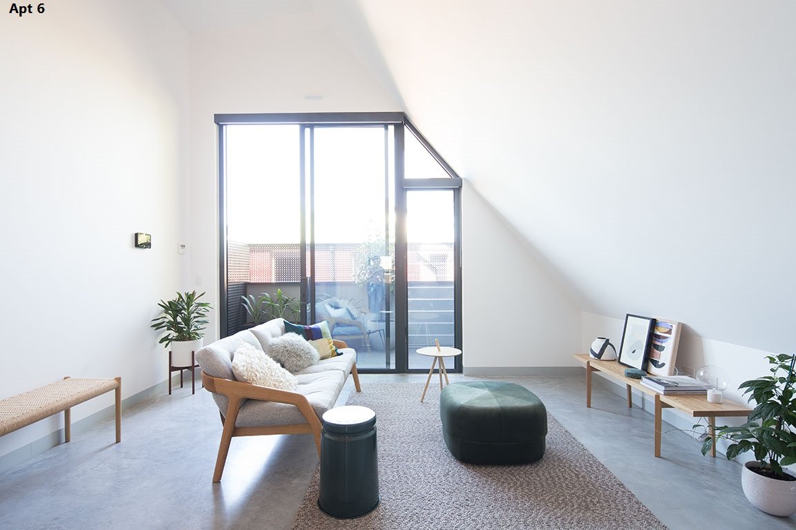 Gallery: 6/135 Coppin Street