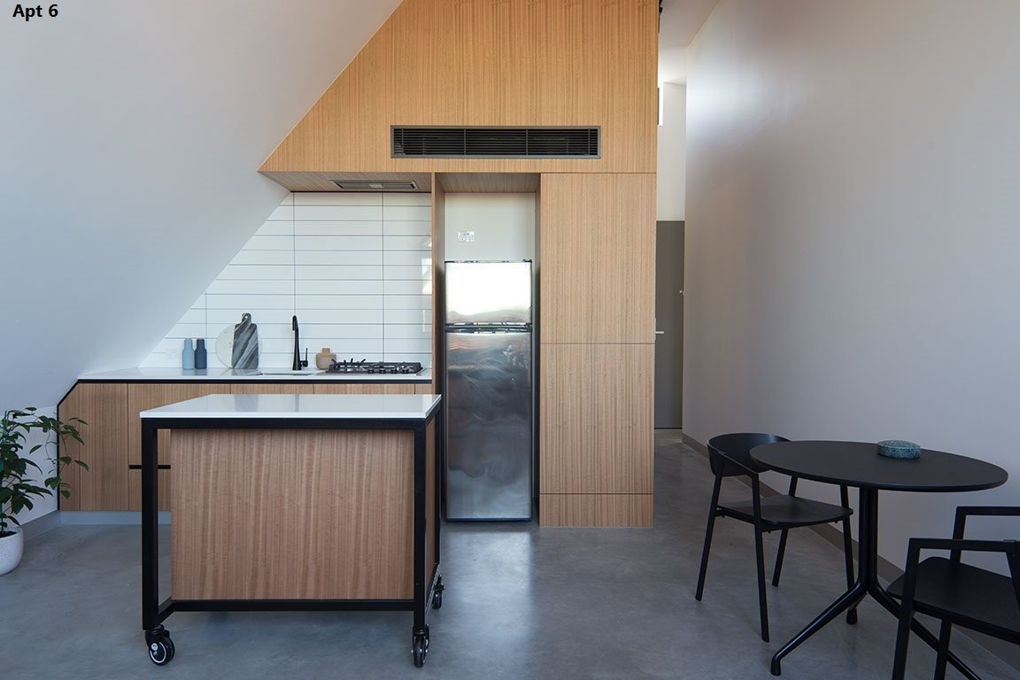 Gallery: 6/135 Coppin Street