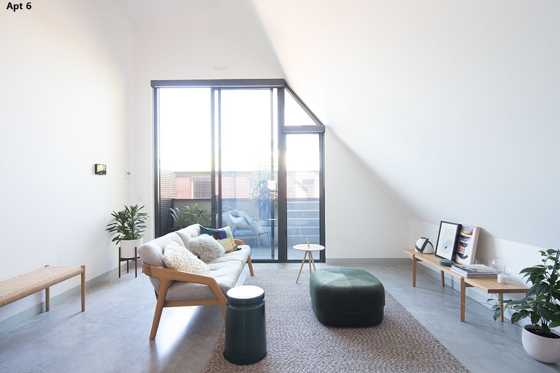 Gallery: 6/135 Coppin Street