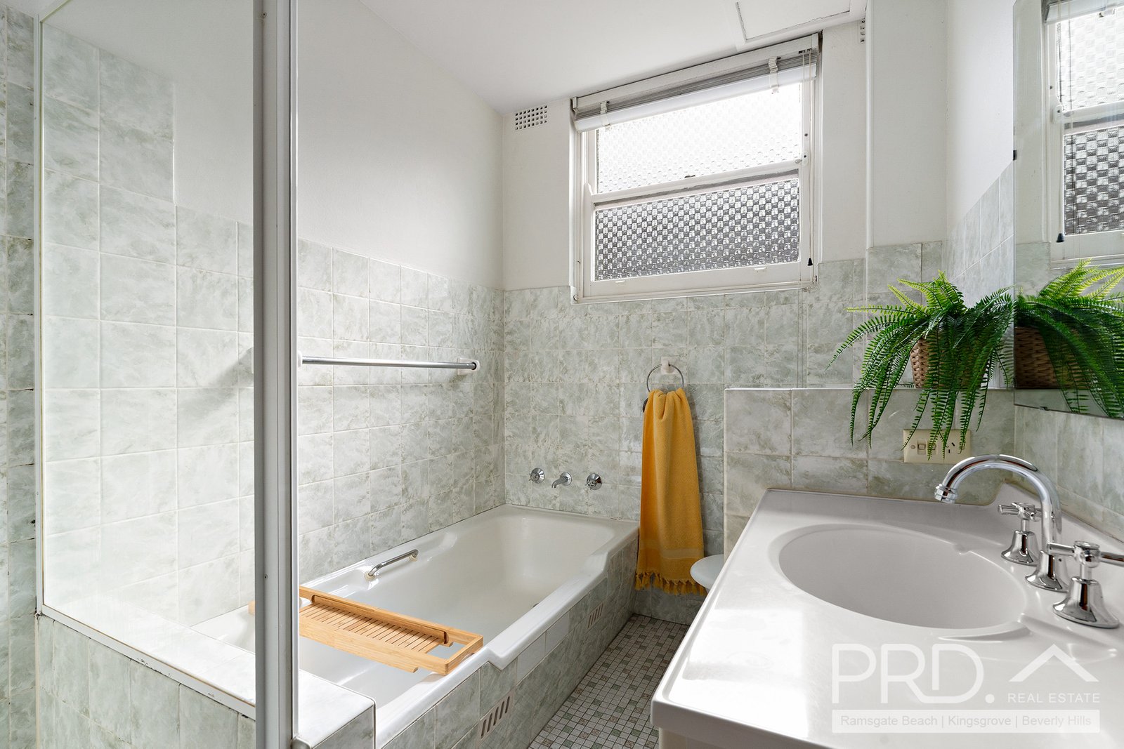 6/136B Chuter Avenue RAMSGATE BEACH 8