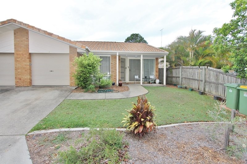 6/137 Olsen Avenue LABRADOR 1