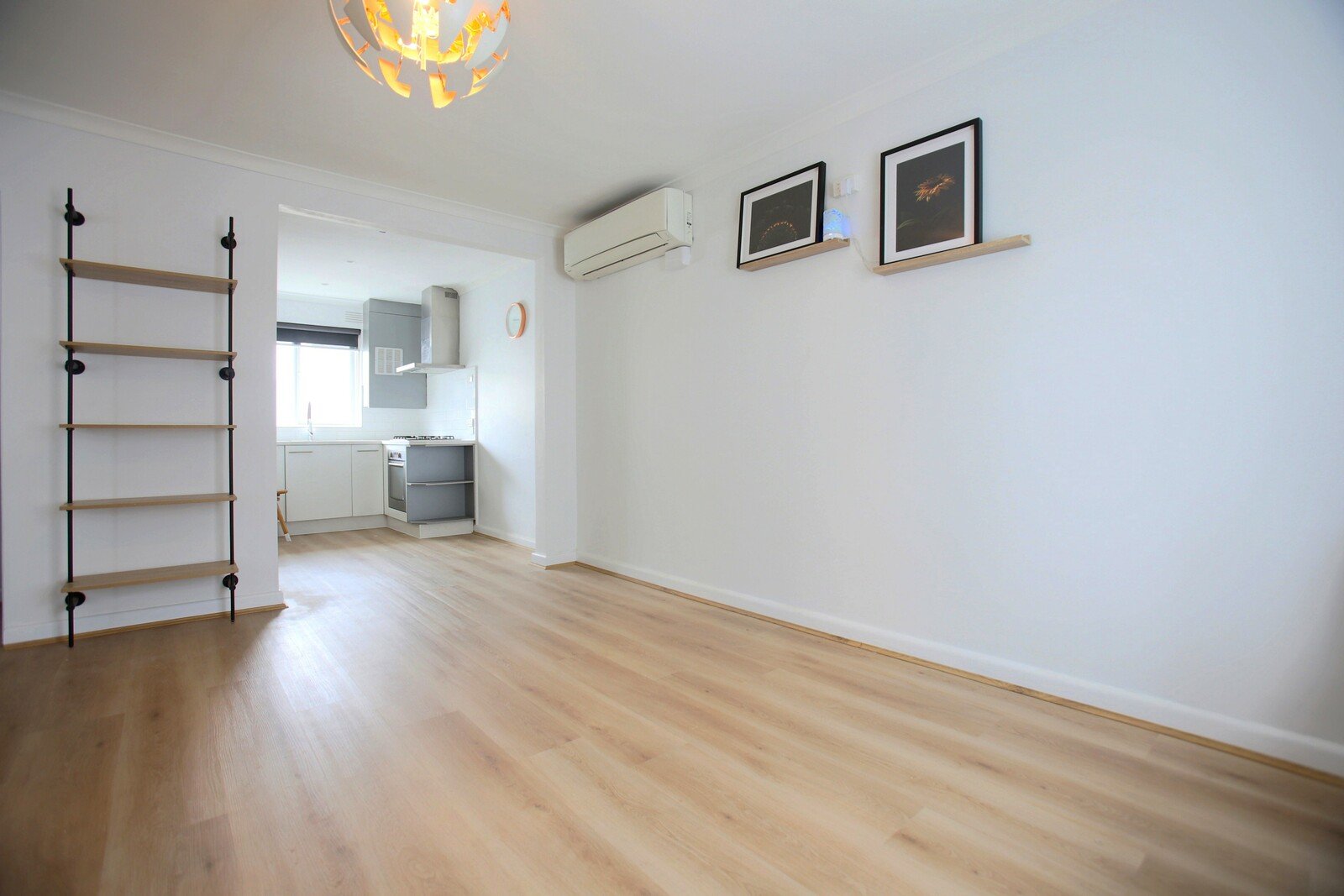 Gallery: 6/13A Lewisham Road