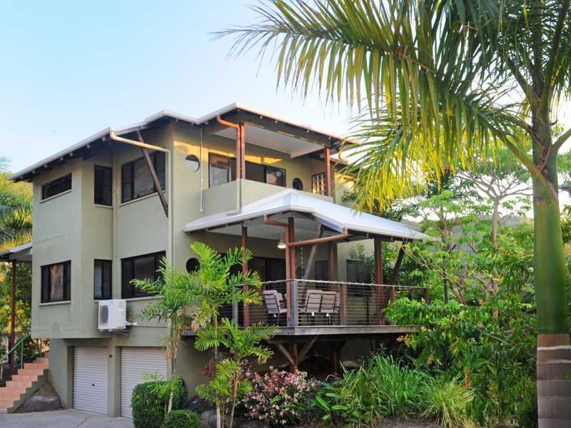 6/14 Altmann Avenue CANNONVALE 1