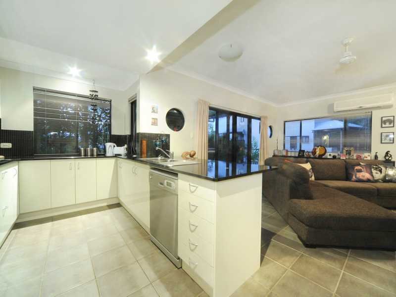 6/14 Altmann Avenue CANNONVALE 3