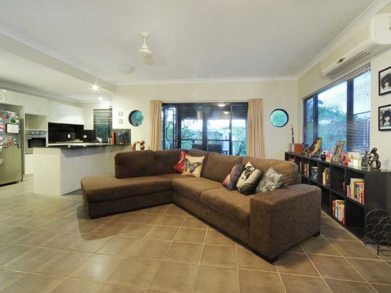 6/14 Altmann Avenue CANNONVALE 4