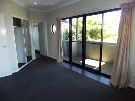 6/14 Altmann Avenue CANNONVALE 6