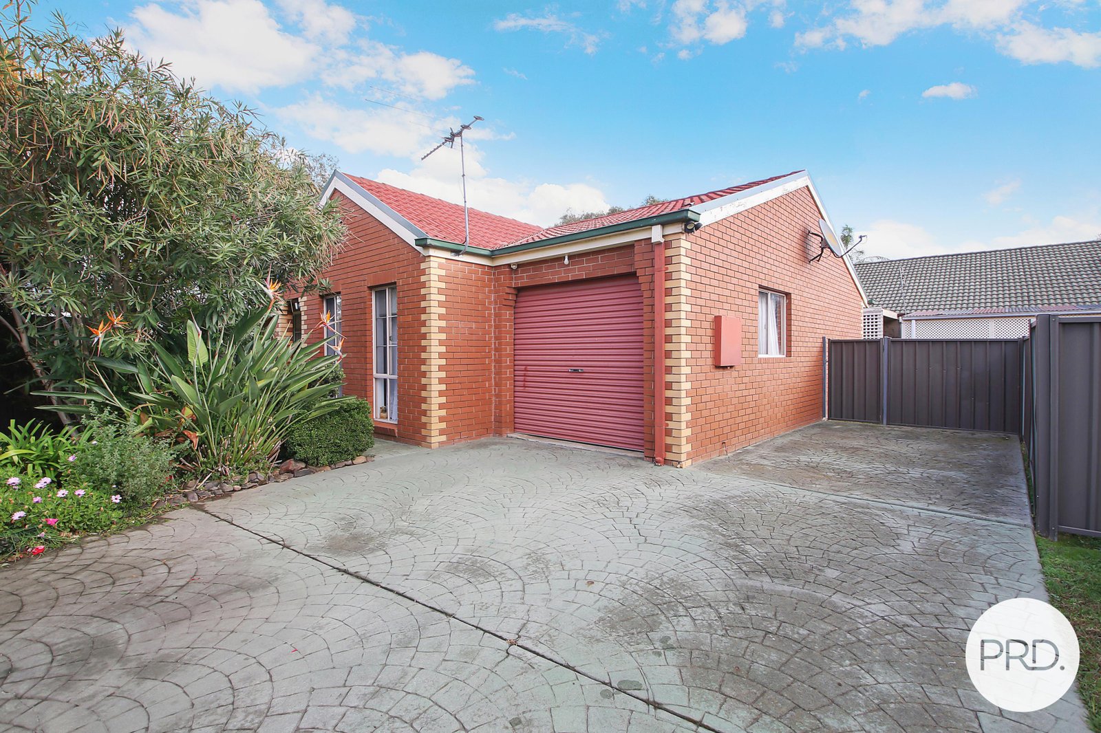 6/14 Graetz Court LAVINGTON 1