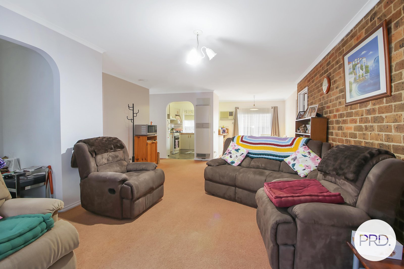 6/14 Graetz Court LAVINGTON 3