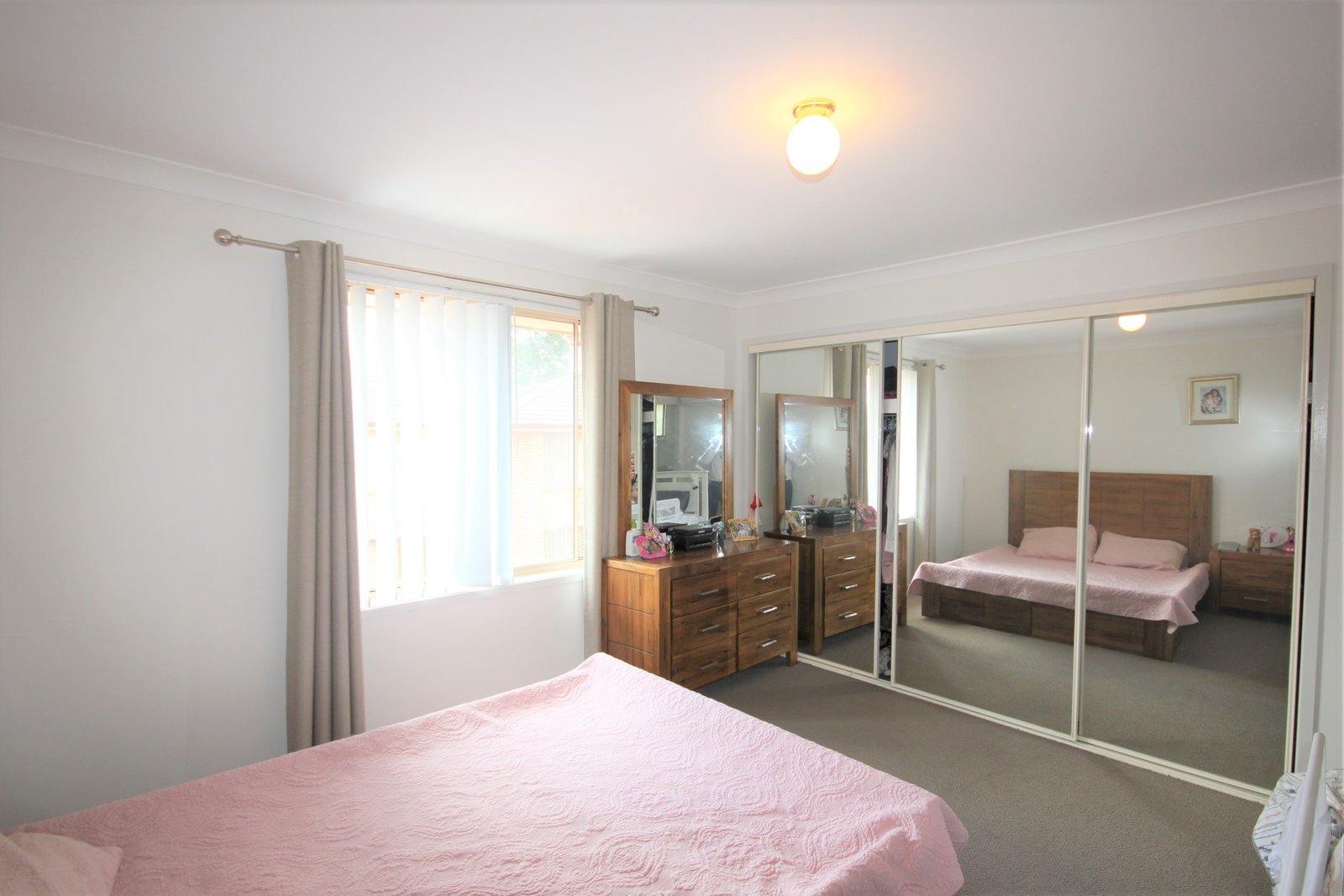 6/14 Pine Road CASULA 9