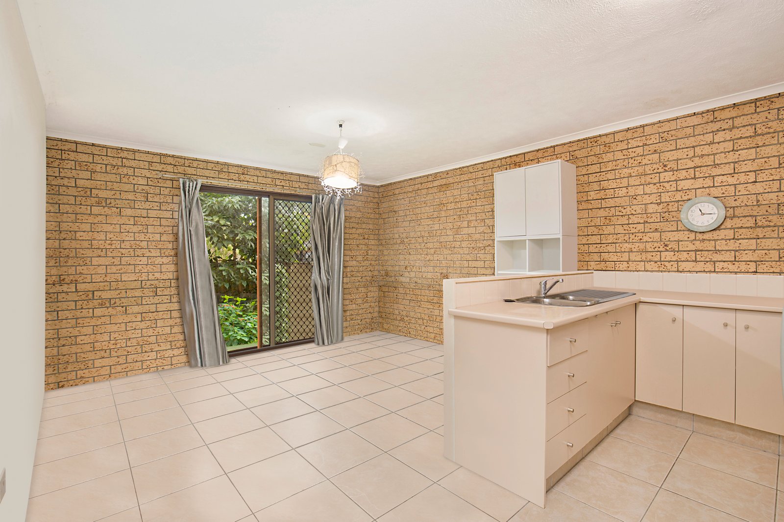 6/140 Kennedy Drive TWEED HEADS WEST 3