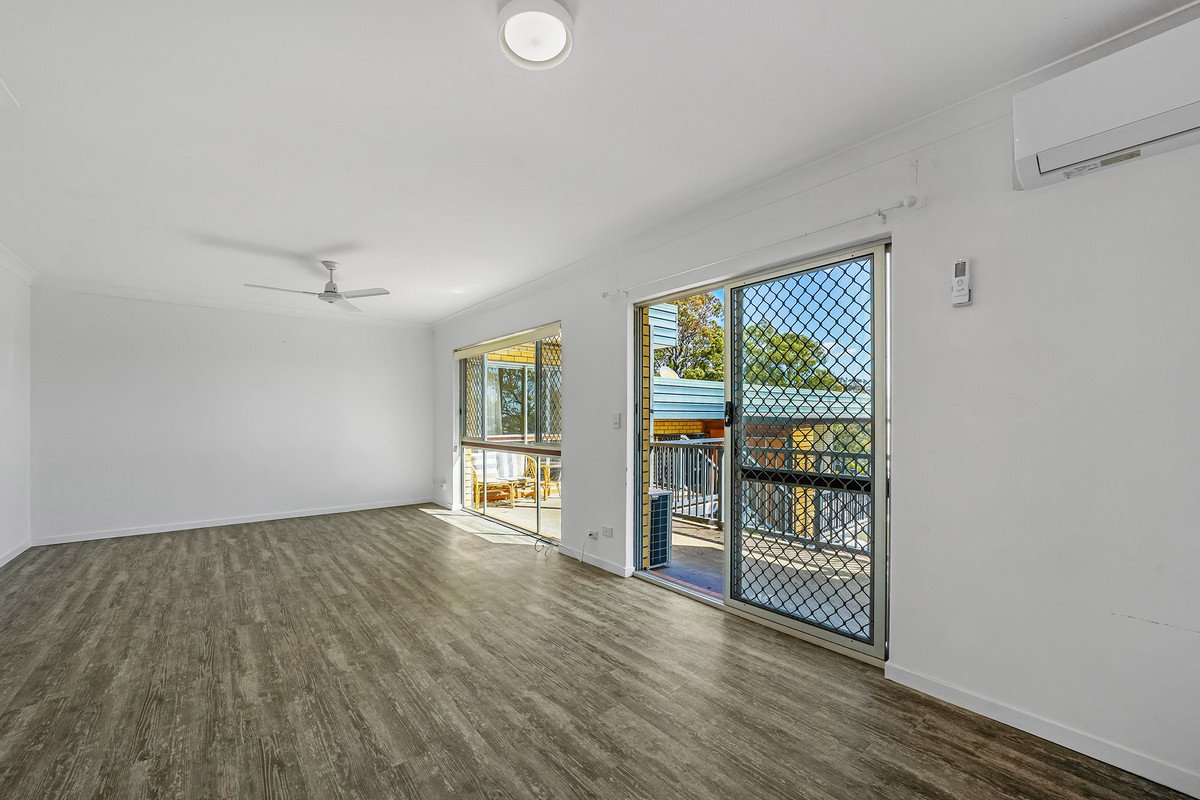 6/141 George Street West  Burleigh Heads 4