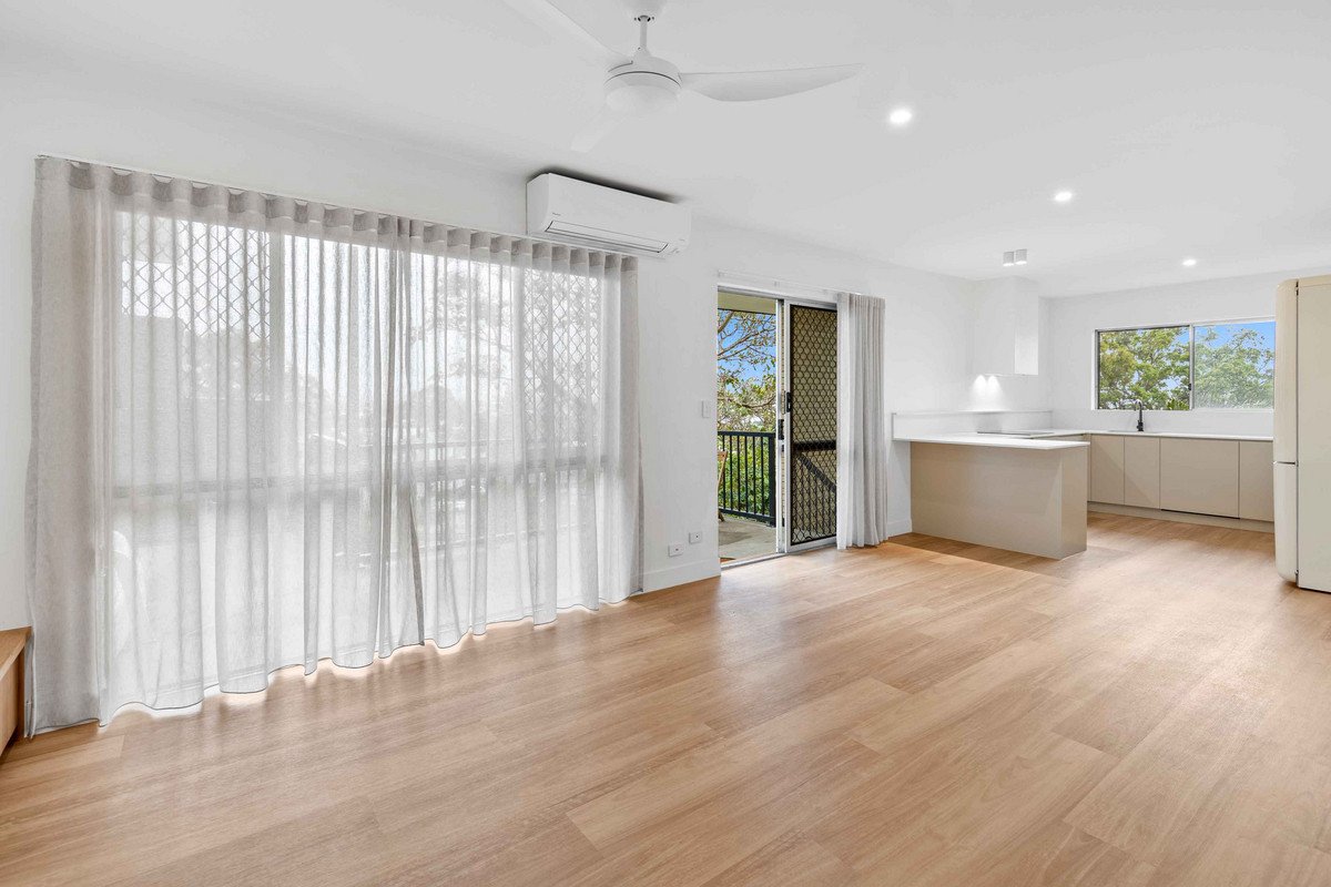 6/141 George Street West  Burleigh Heads 3