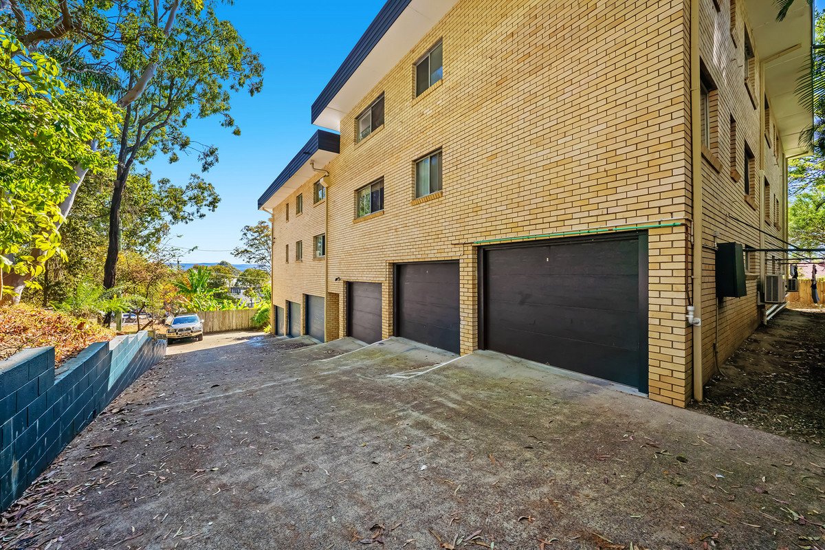 6/141 George Street West  Burleigh Heads 12